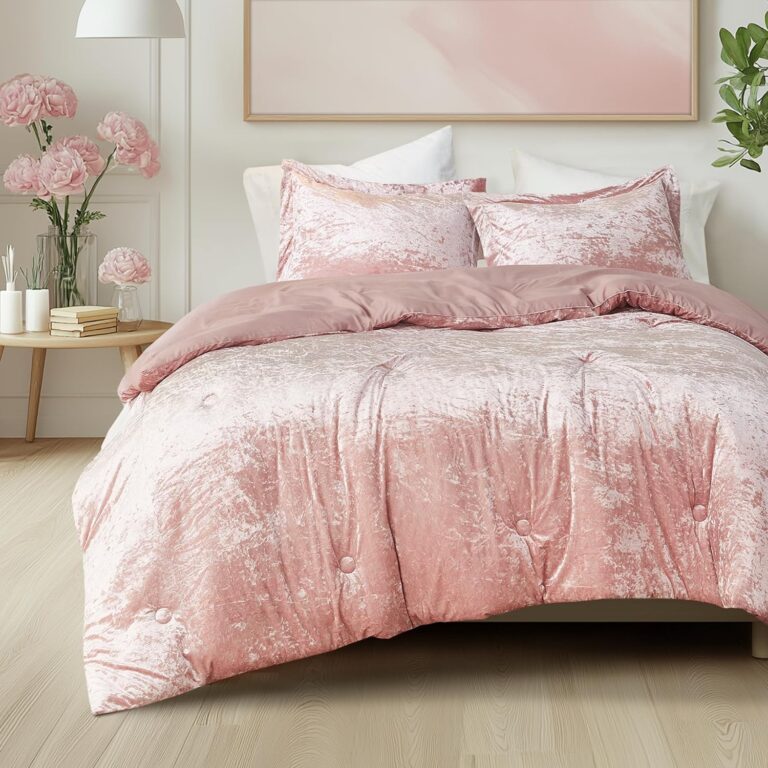Comfort Spaces Juliette Luxe Comforter Set Velvet Lush with Soft Microfiber Reverse Modern All Season Cover, Cozy Bedding, Matching Sham, Blush Full/Queen(90"x90") 3 Piece