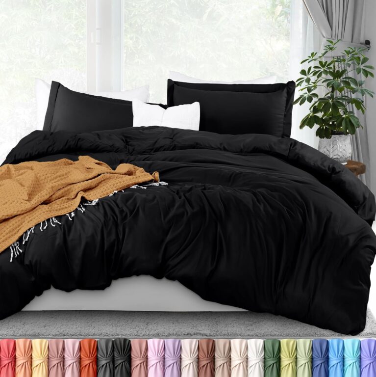 Utopia Bedding Duvet Cover Queen Size Set - 1 Duvet Cover with 2 Pillow Shams - 3 Pieces Comforter Cover with Zipper Closure - Ultra Soft Brushed Microfiber, 90 X 90 Inches (Queen, Black)